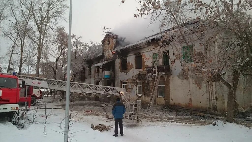 Пожар в Сысерти. Пожар в верхней Сысерти. Пожар в Сысерти сегодня. Сысерть пожар в Бастилии общежитие. Сысерть происшествия