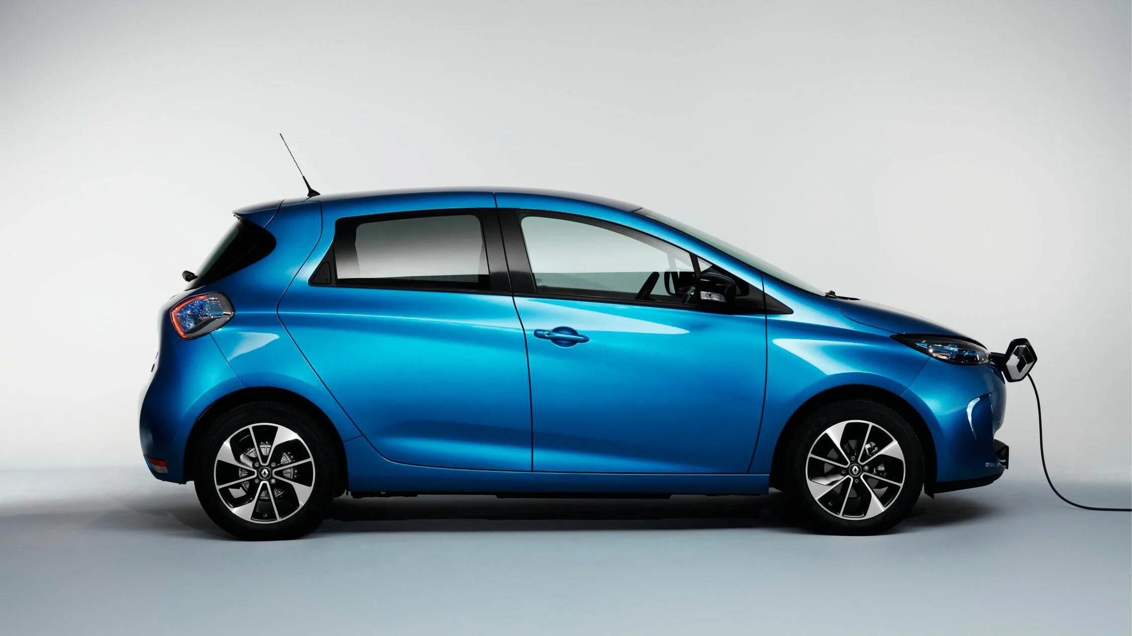 Renault electric. Renault zoe. renault zoe электромобиль. электрокар рено zoe. renault zoe 2.