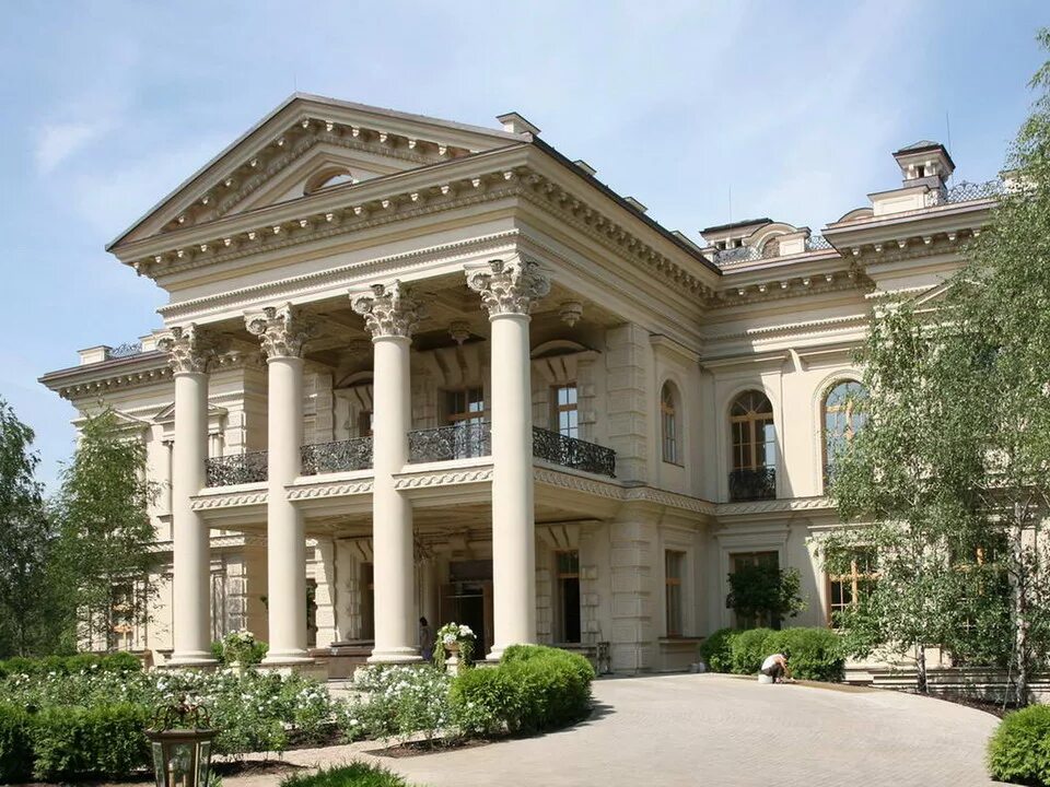 дворец ринальди. стиль классицизм в архитектуре. особняк в подмосковном посёлке «флоранс». здания в стиле классицизм 18 века в россии. особняк в москве неоклассицизм.