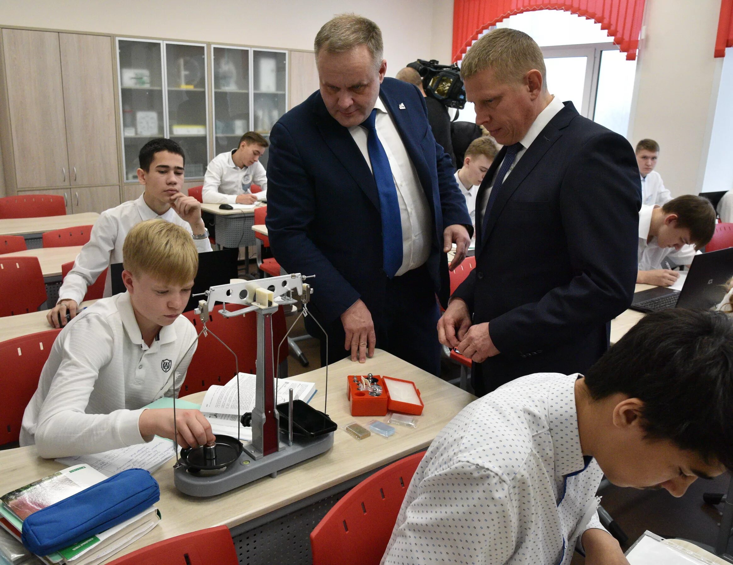 школа 37 белово колмогоры. директор школы белово. директор школы белово. директор школы 30 белово. школа 76 белово.