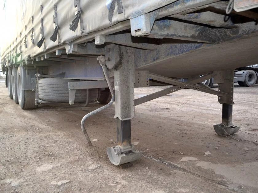 Тонар рама. Рама полуприцепа krone. полуприцеп шмитц шасси. полуприцеп крона sdp 27. номер рамы на полуприцепе крона.