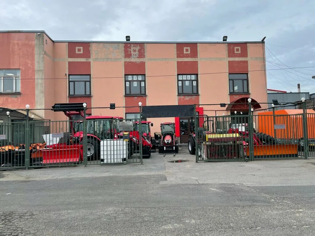 набережная 102