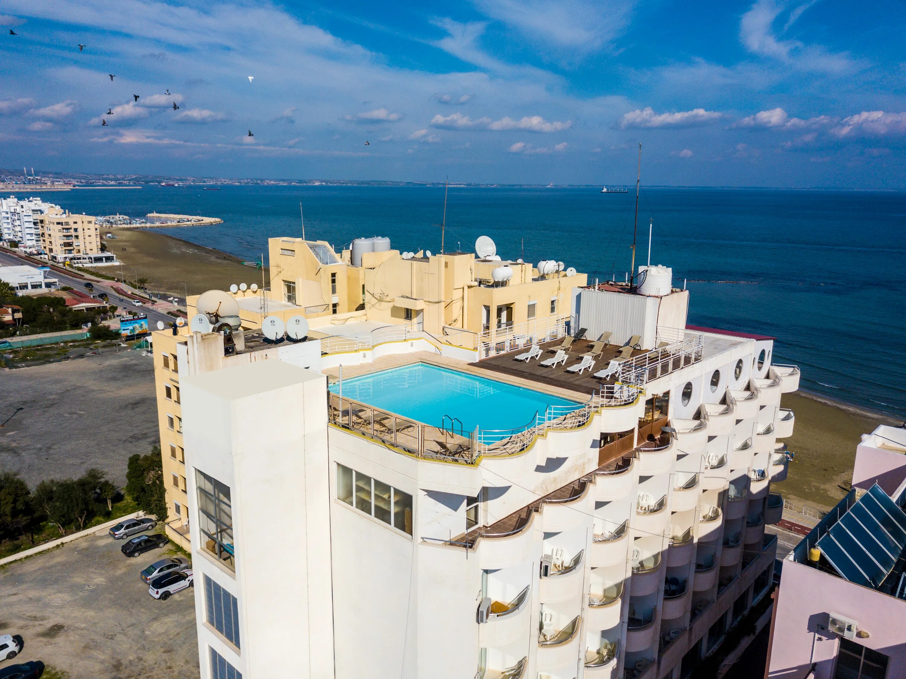 Фламинго бич отель. Фламинго бич кипр ларнака. flamingo beach hotel кипр. flamingo beach hotel 3. ларнака отель фламинго.