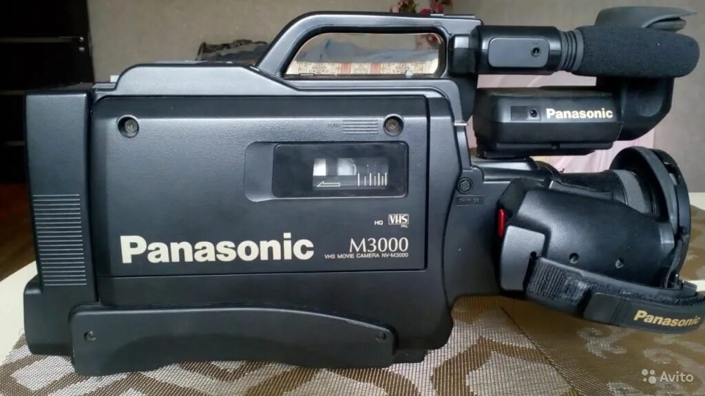 Панасоник м3000 видеокамера. Видеокамера Panasonic m3000. Кассетная видеокамера Панасоник м 3000. Panasonic m3000