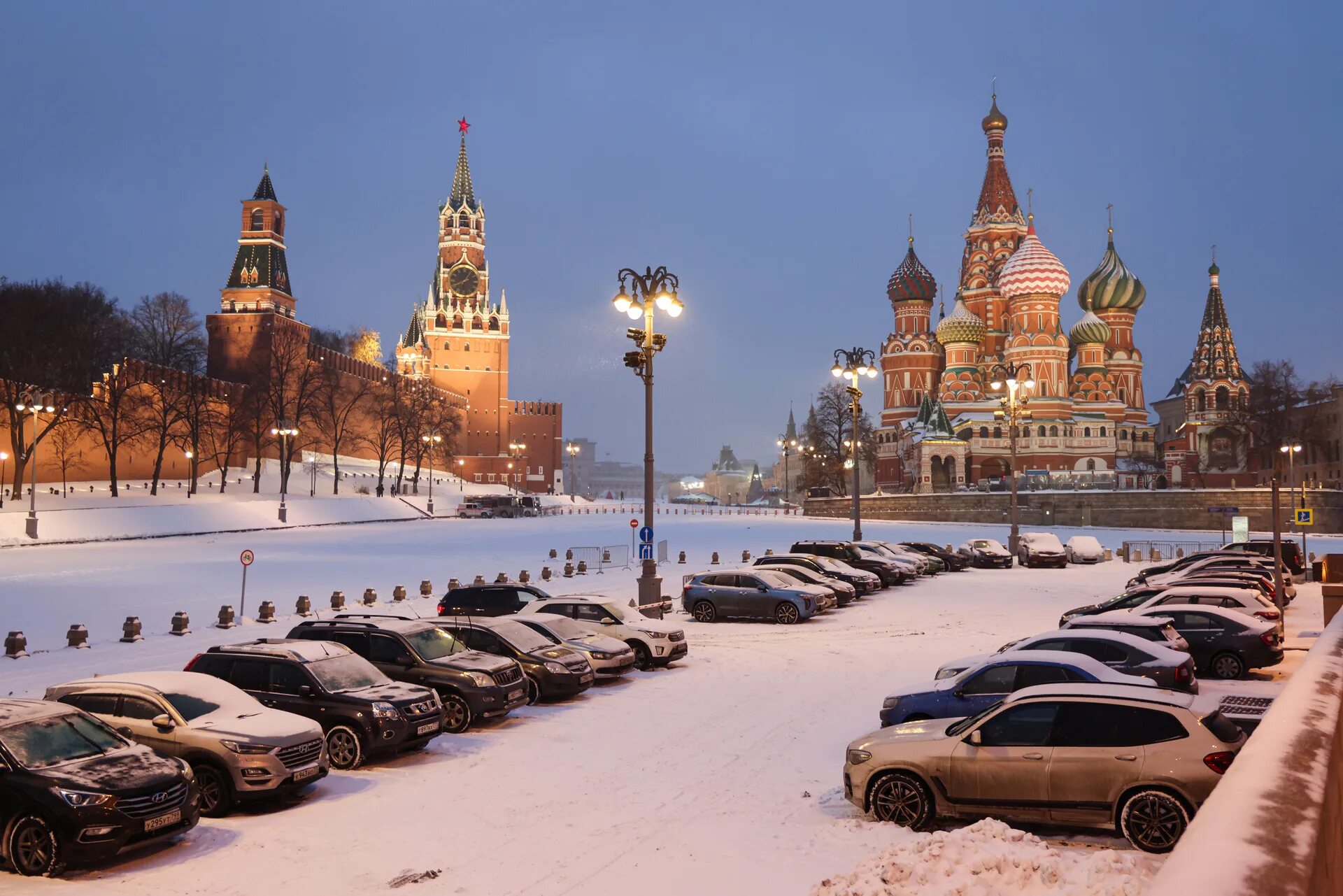 Зима в Москве. Москва в январе. Новый год в Москве. Москва в новогодние праздники. Какое ожидается лето 2024 в москве