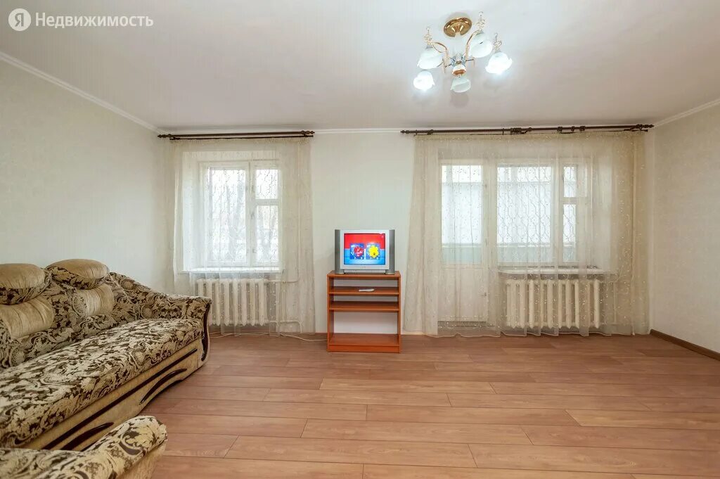 3ех комнатная квартира. Проспект 40 летия победы ростов-на-дону 73 е. 40 лет победы ростов-на-дону 95/1. Квартиры в ростове 40 лет победы. 40-летия победы.