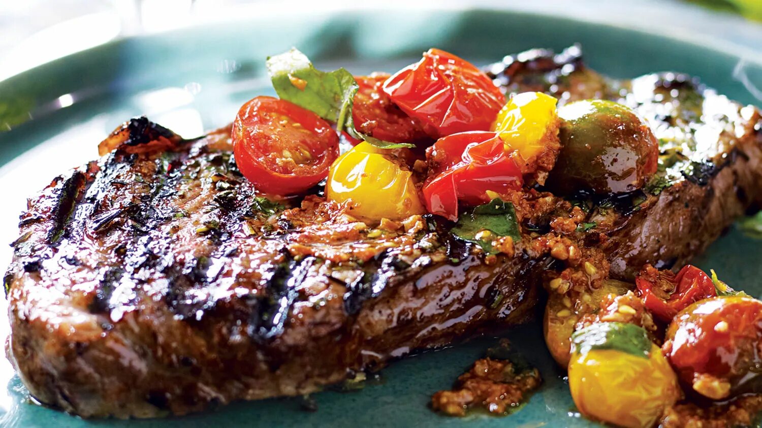 стейк на мангале.