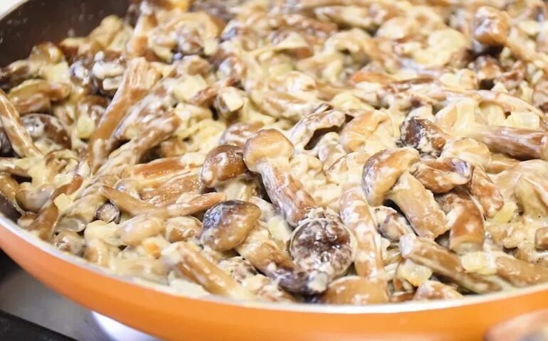 Праздничный салат с ветчиной и оливье - пошаговый рецепт с фото (3263 просмотра)