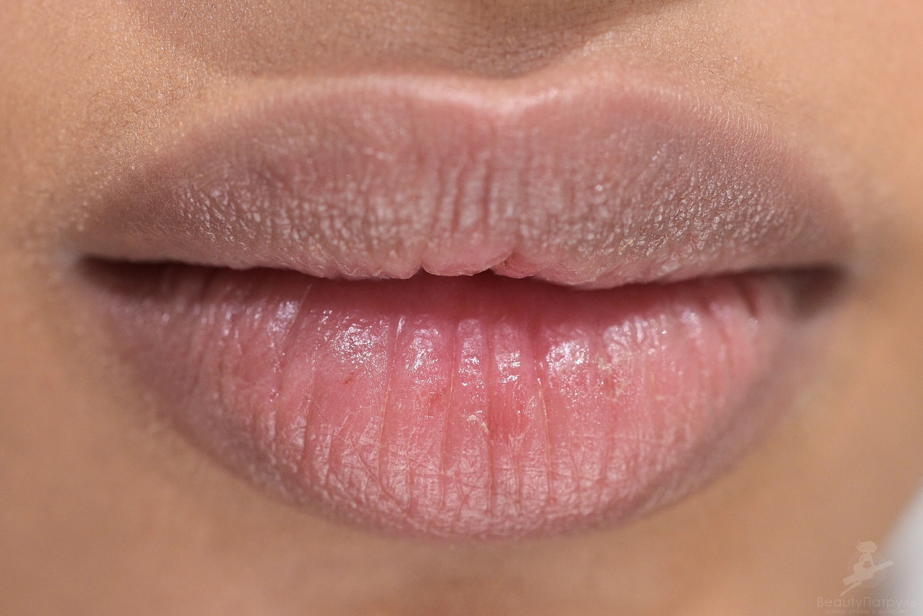 Красивые губы. Четыре губушки. Губы номер 4. Губы без помады. Татуаж губ светлый кайал.