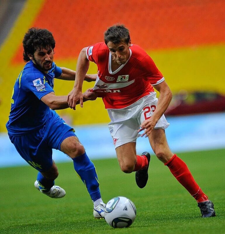 Почему не показывают футбол. Тактика цска 2019. Почему не показывают футбол. Современный футбол. Месси барселона желтая 2008.