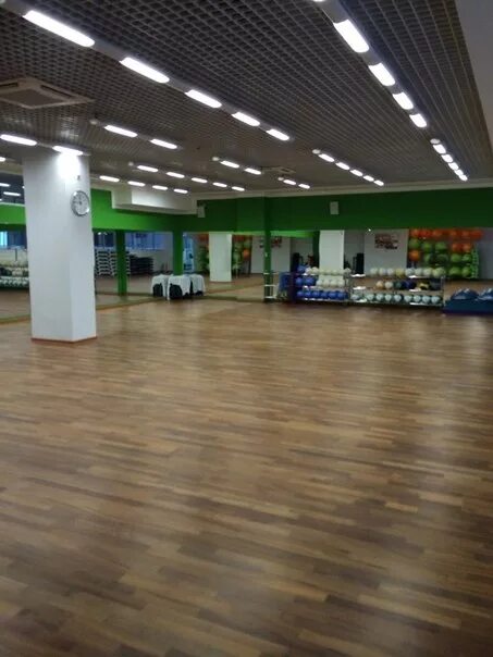 Сайкл фитнес. Xfit бутово. X fit щербинка бассейн. Южный лед щербинка x-fit. X fit premium алтуфьево.