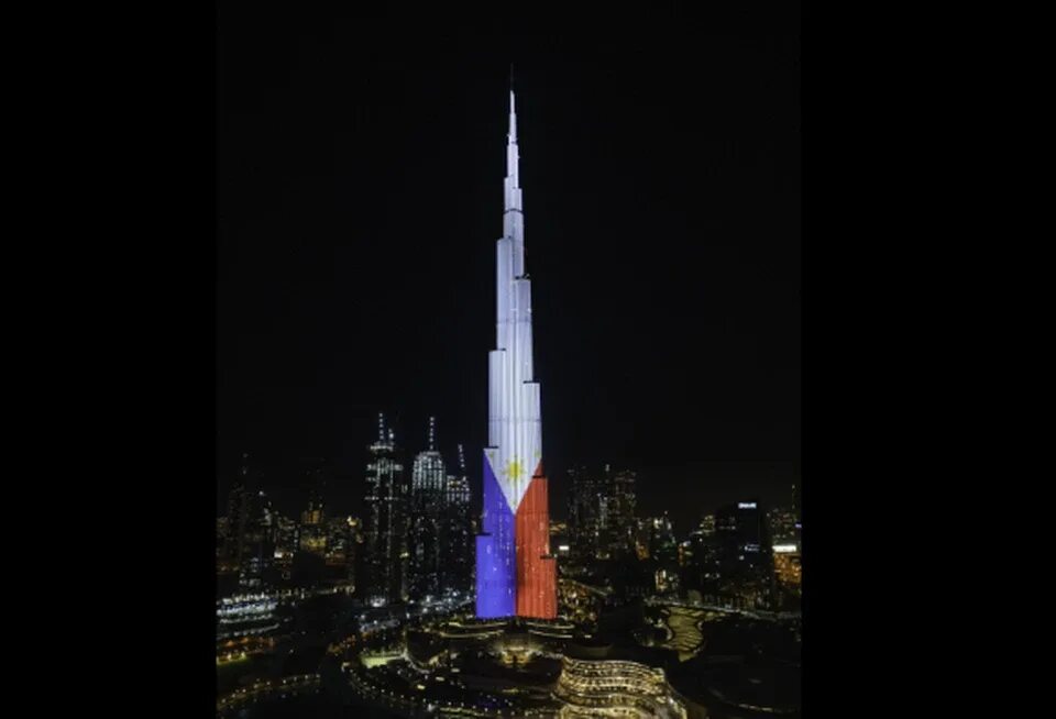 12 июня 2020 бурдж халифа. Бурдж халифа 12 июня. Бурдж халифа 12 июня. Башня халифа в дубае. Бурдж халифа 12 июня.