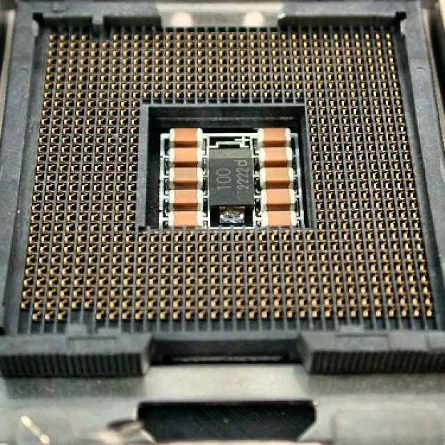 Процессоры для сокета lga. Сокет lga775. Сокет LGA 1155. LGA 775 Socket. LGA 775 гнездо для процессора.