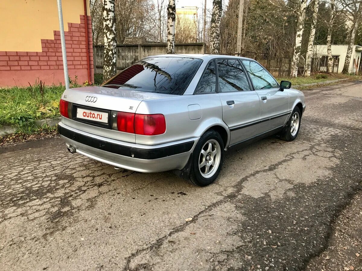 Ауди б4 купить дверь. Audi 80 v (b4). Audi 80 b4 1994. Audi 80 b4 серебристая. Audi 80 b4 4.2.