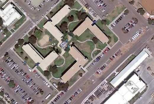 432 госпиталь. Военный госпиталь Черняховск. Госпиталь в виде свастики. Здание военно морской Академии США вид сверху. Здание в виде свастики в США.