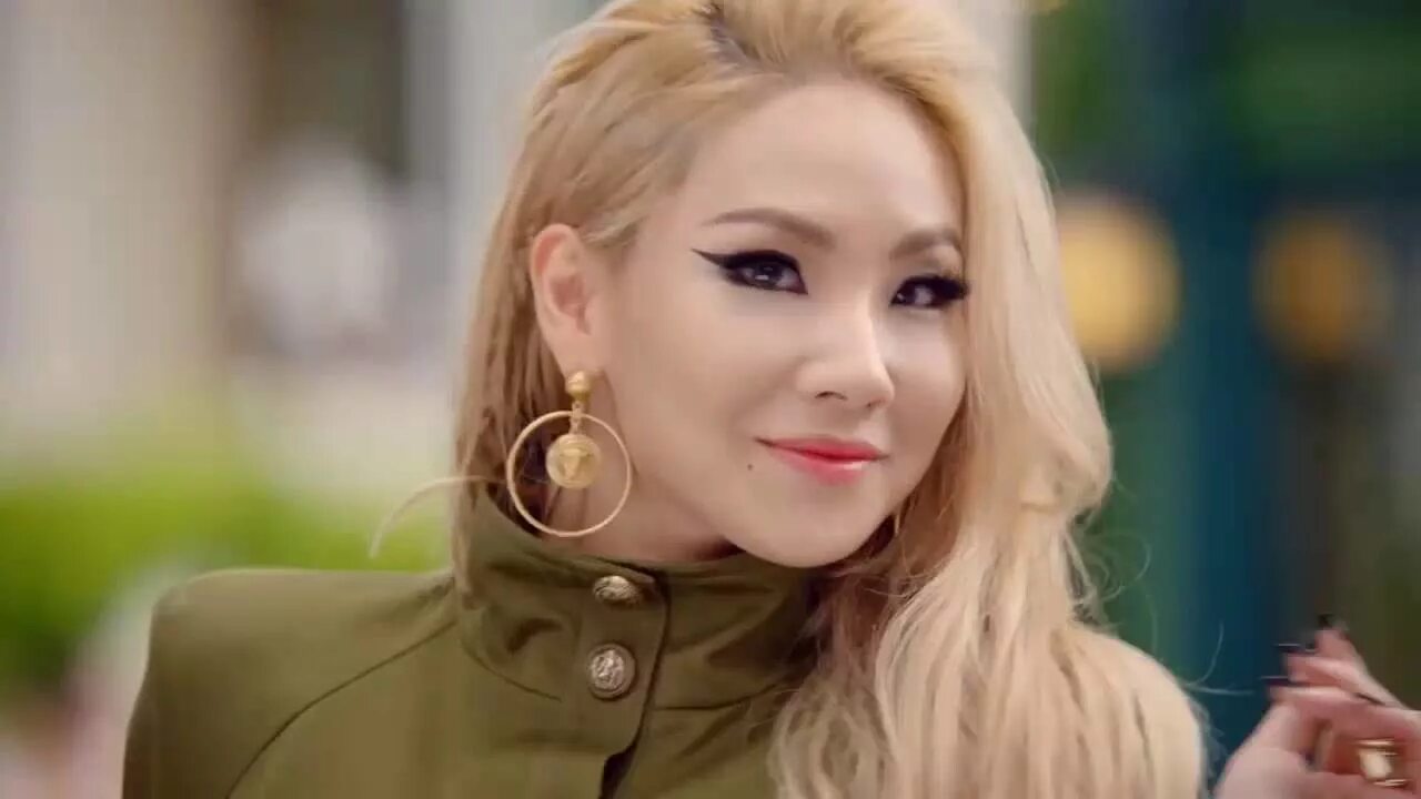 Клип дэдди. CL 2ne1. Daddy Psy, CL. CL певица 2022. CL of 2ne1 Daddy.