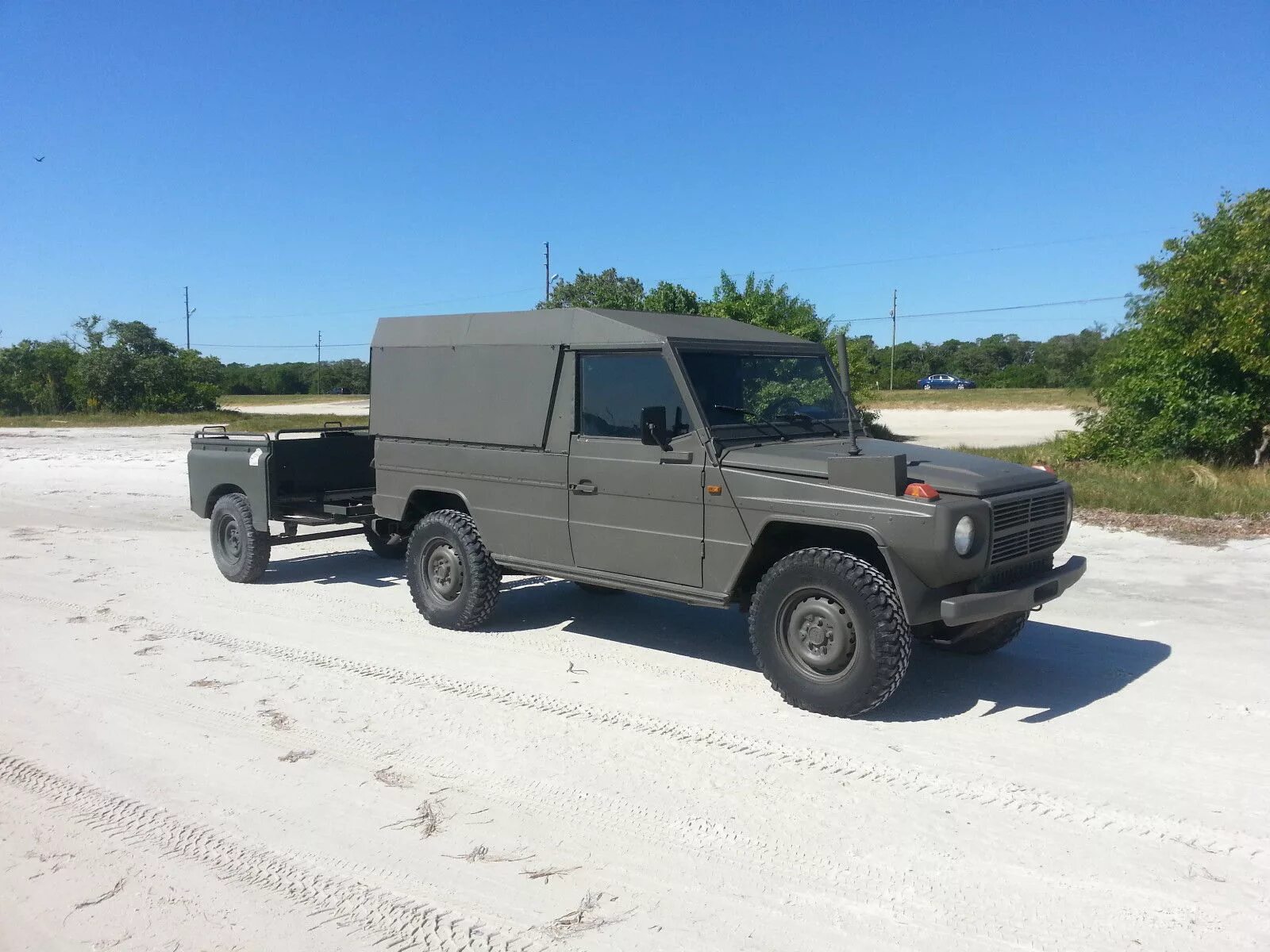 Mercedes benz g pickup 461. Mercedes benz g500 pickup. Mercedes benz g500 pickup. мерседес гелендваген армейский. Mercedes-benz гелендваген военный.