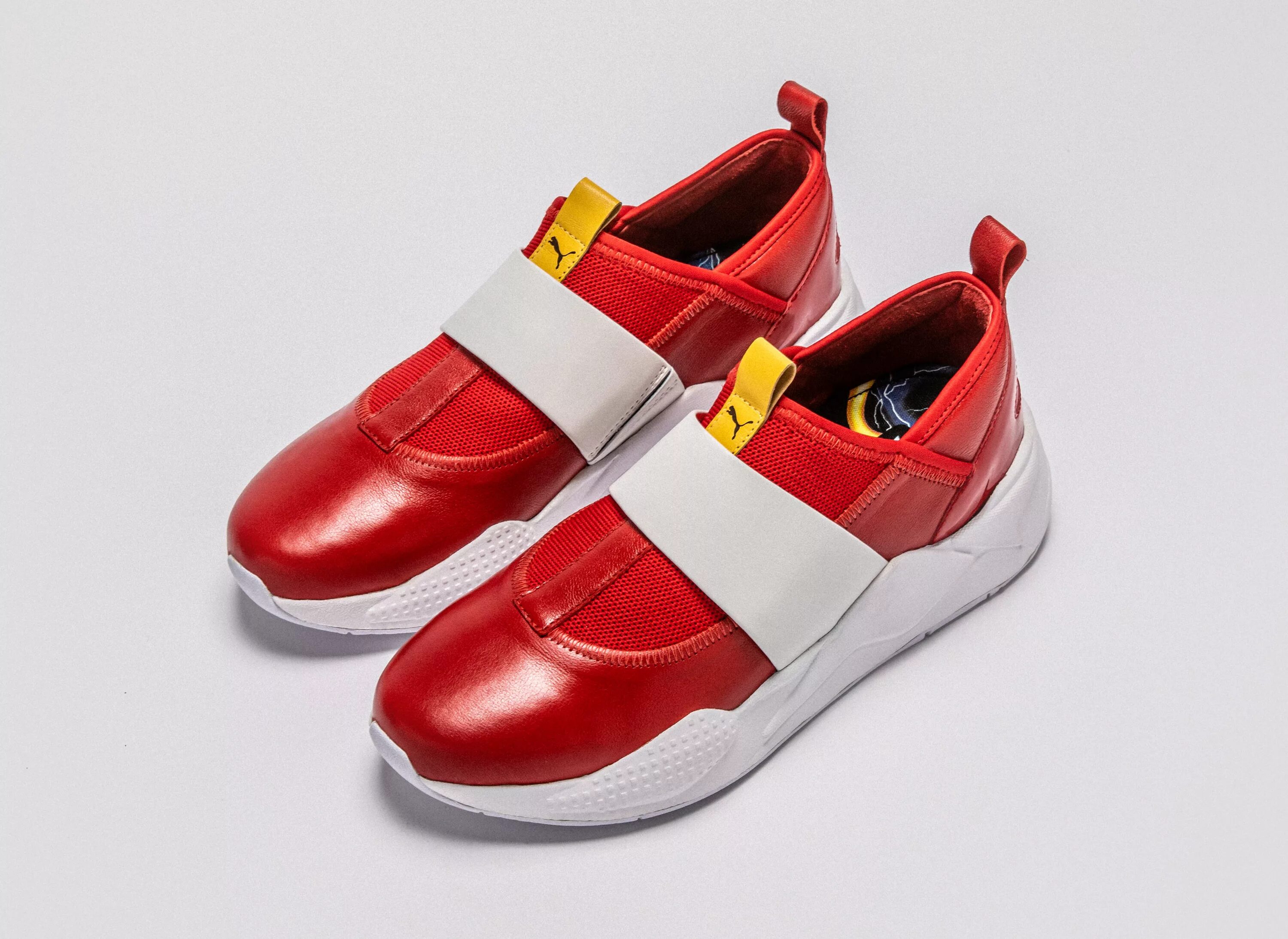 Сонник новая обувь. Puma Sonic Shoes красные. Обувь Puma Sonic. Ботинки Sonic Shoes Puma. Обувь Соника Соник Пума.