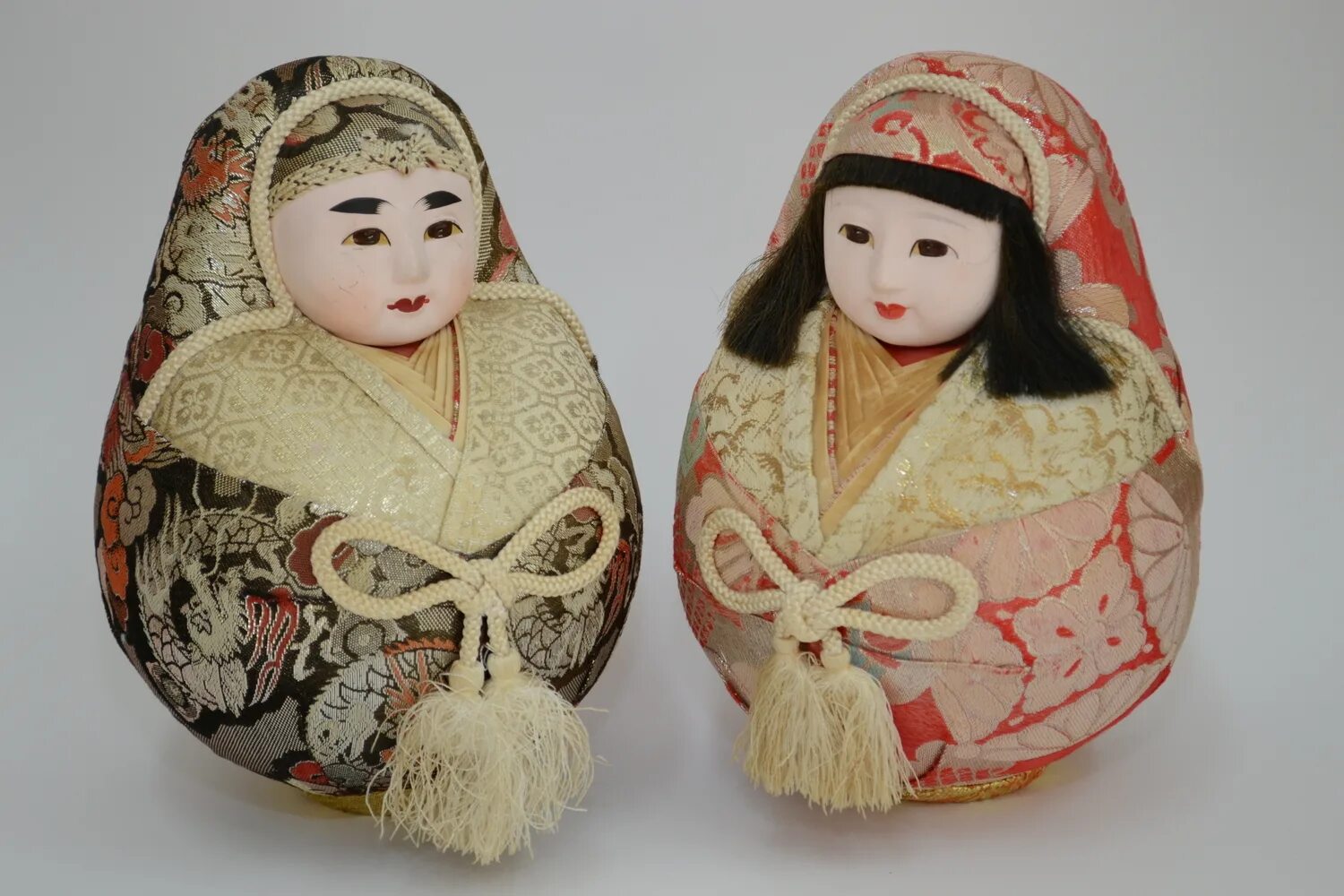 Куклы разных стран. Игрушки разных народов. японские традиционные куклы. японские народные куклы. национальные игрушки народов.