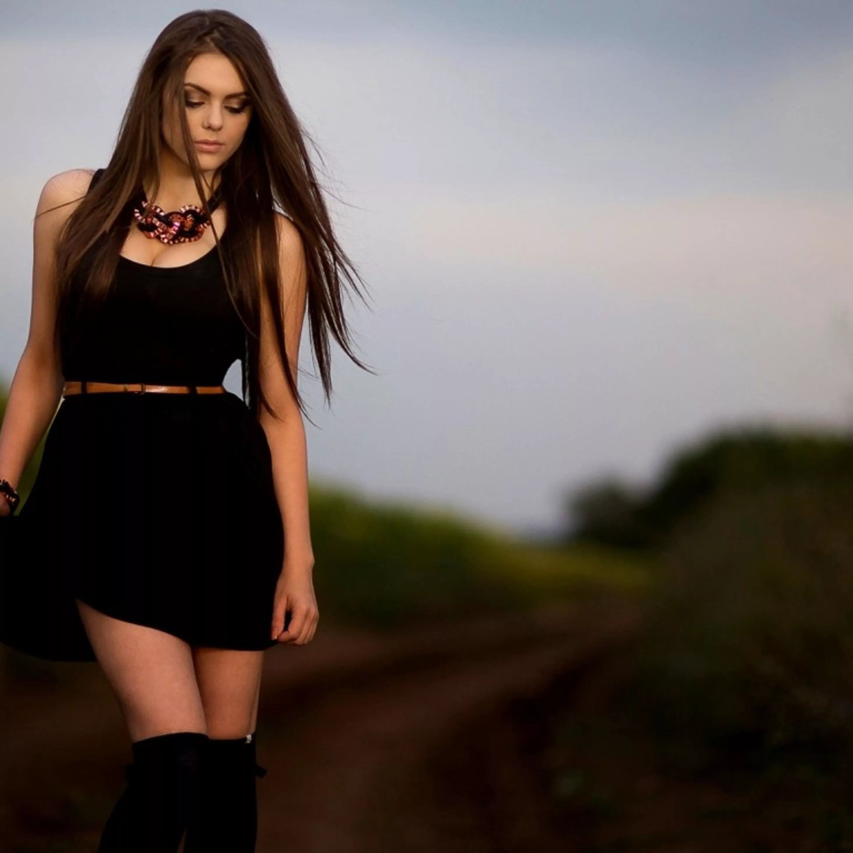 Девушка в платье красивая. Видное. Девушки в видном. Anna aj (анна сбитная) чулки. Девушка 20 лет.