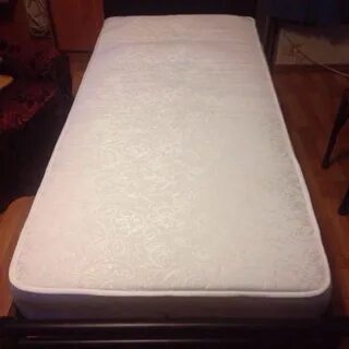 Полутороспальный матрас