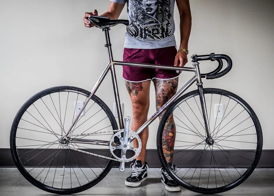 Archive fix. Седло фиксед гир. лясик велосипед. fixed gear тату. fixed gear с лопастью.