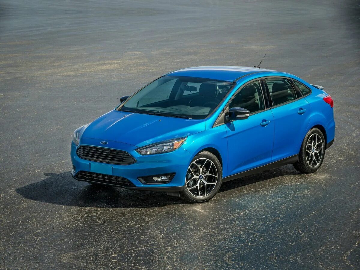 Ford mondeo 2017. Ford focus iii 2011-2019 седан. Форд фокус 2016. Форд мондео хэтчбек 2018. Ford focus 4 рестайлинг.