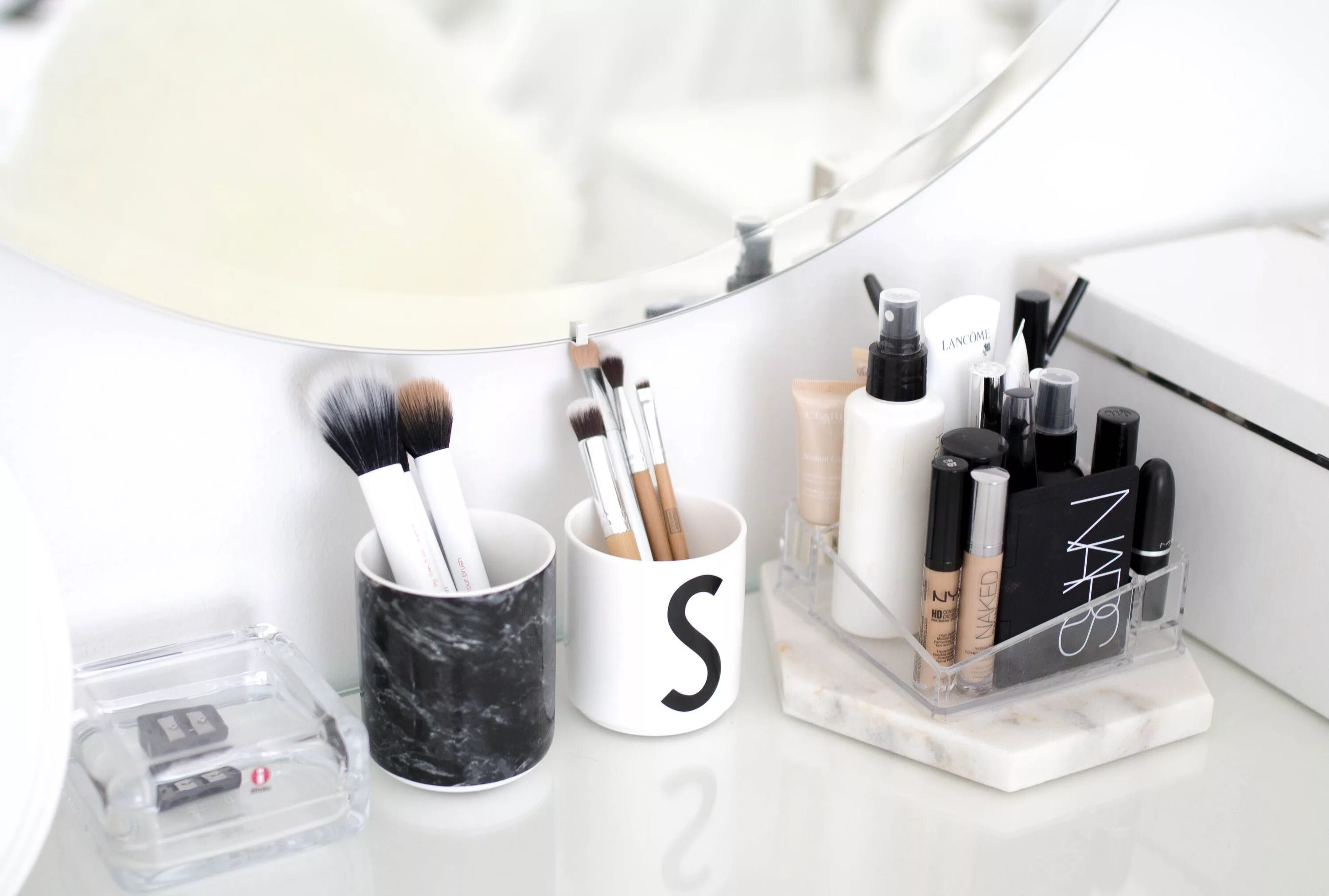 Make up place