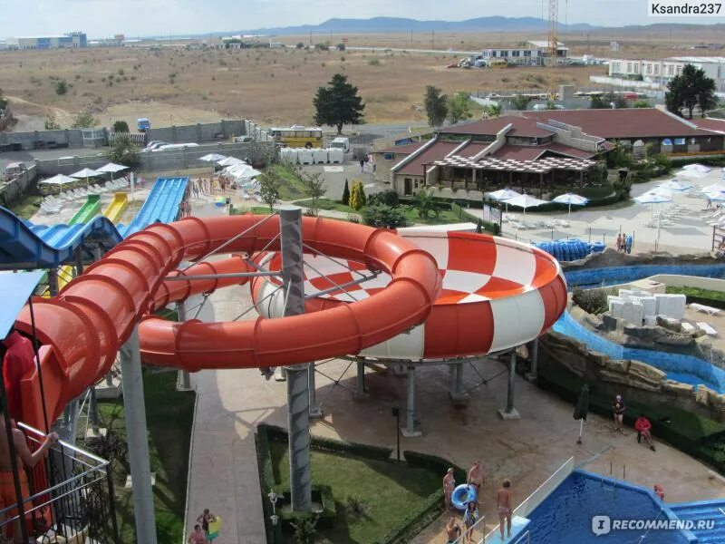 Нова paradise. Парадайз энгельс аквапарк. аквапарк несебр змея. нова парадиз энгельс аквапарк. аква парадайз энгельс аквапарк горки.