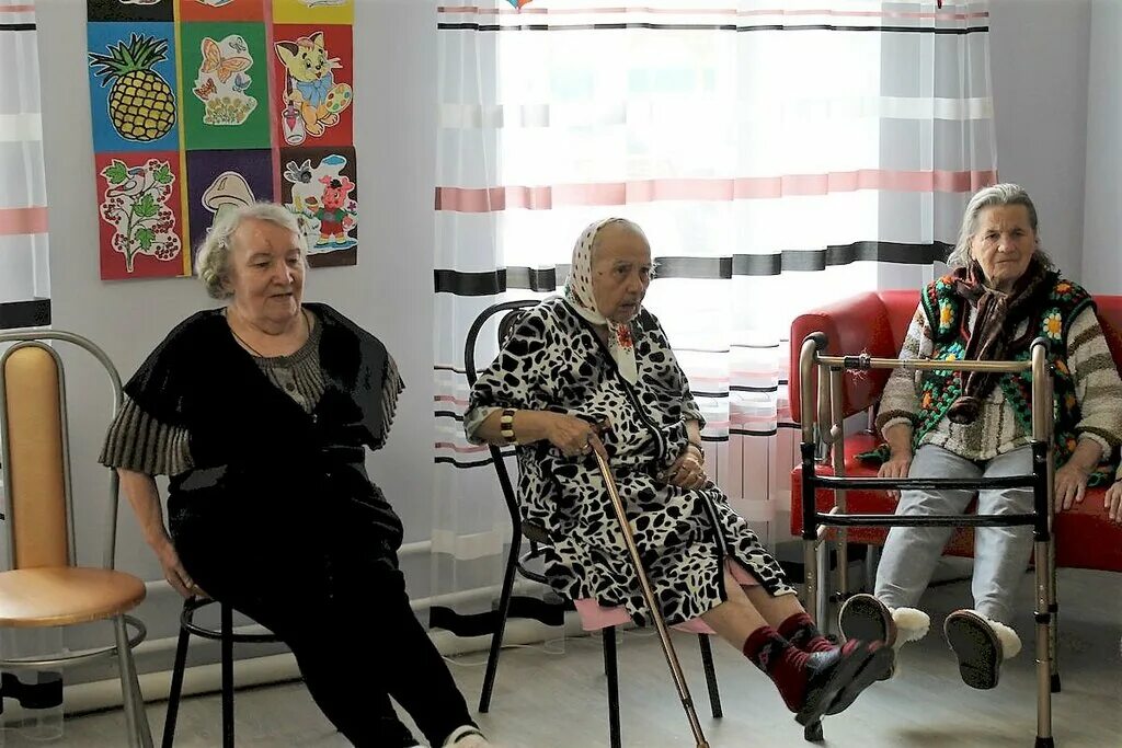 Частный дом инвалидов в ульяновске 88007754613. Дом бабушки россии. Частный дом инвалидов в ульяновске 88007754613. Кафе для инвалидов в ульяновске. Пансионат для престарелых с деменцией в подмосковье.