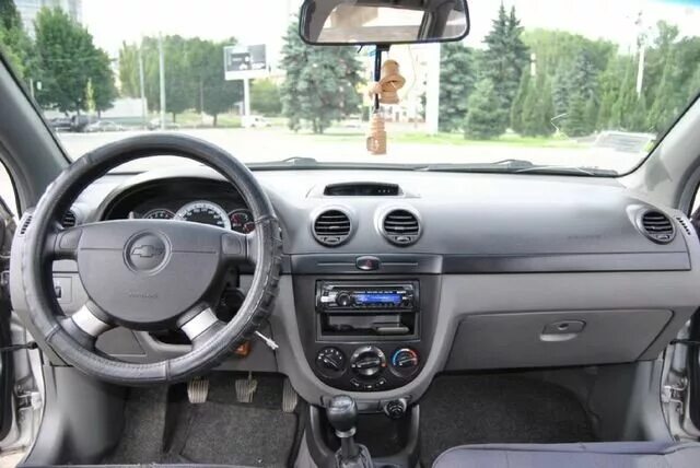 Chevrolet Lacetti 2008 хэтчбек салон. Шевроле Лачетти хэтчбек 2008 салон. Chevrolet Lacetti 2010 хэтчбек салон. Лачетти хэтчбек 2007 салон. Лачетти хэтчбек кондиционер