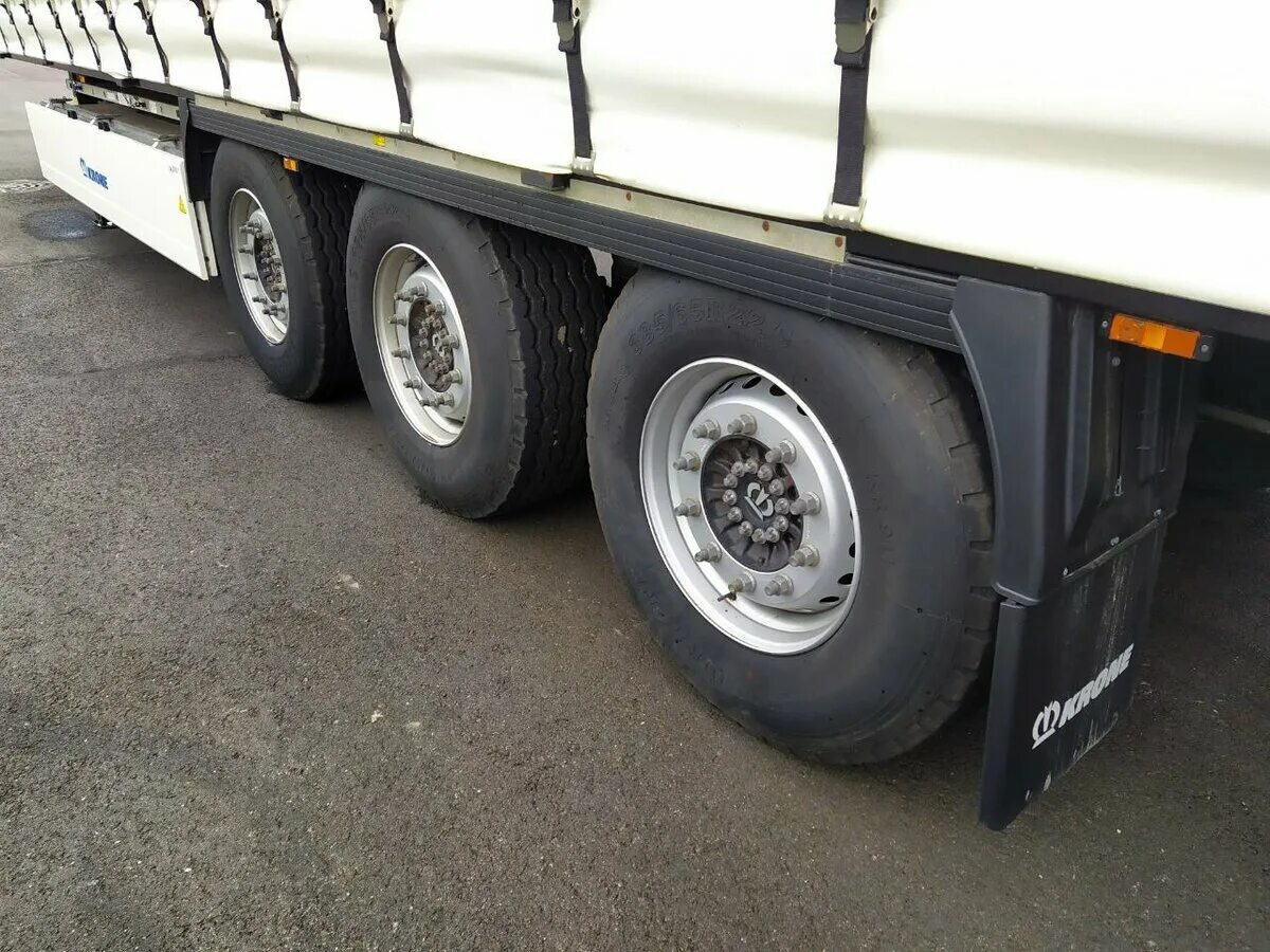 Krone sd 2008 полуприцеп с бортовой платформой. Krone trailer axle. Полуприцеп крона размер колесо. Колеса кроне. 5 на прицеп шмитц.