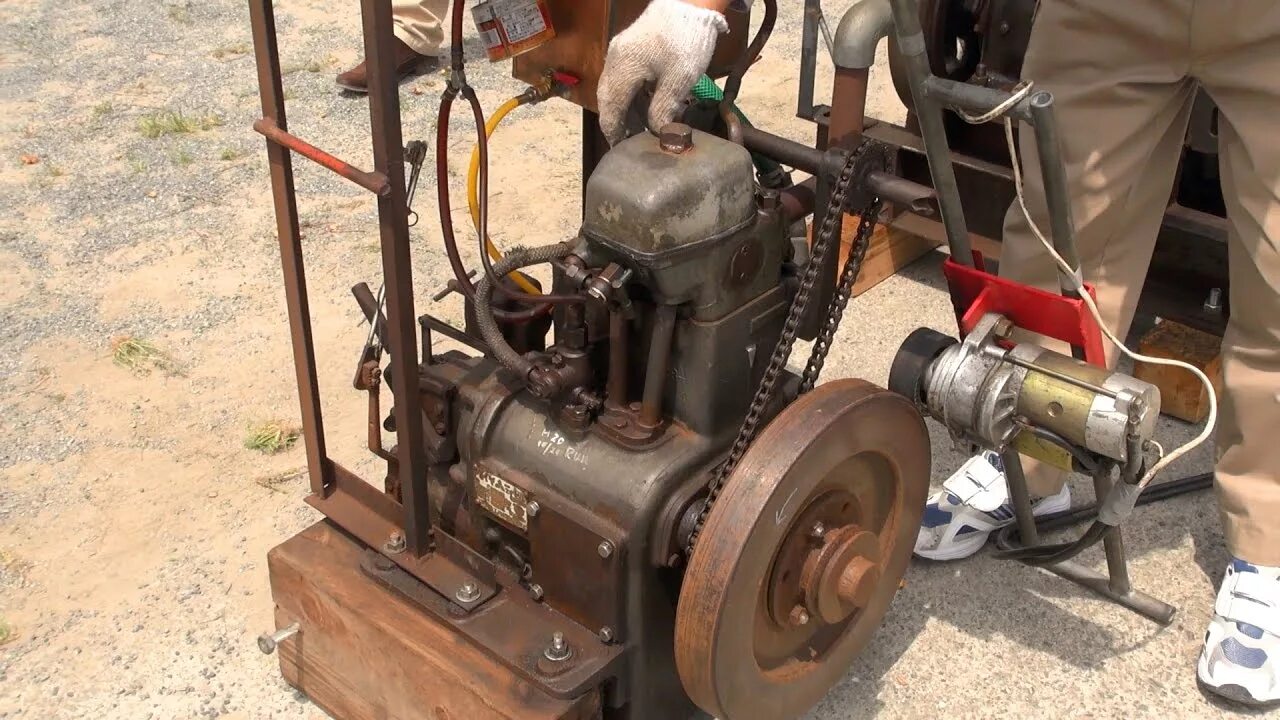 Old engine. Old diesel engine. very very old diesel engine. starting engine old.