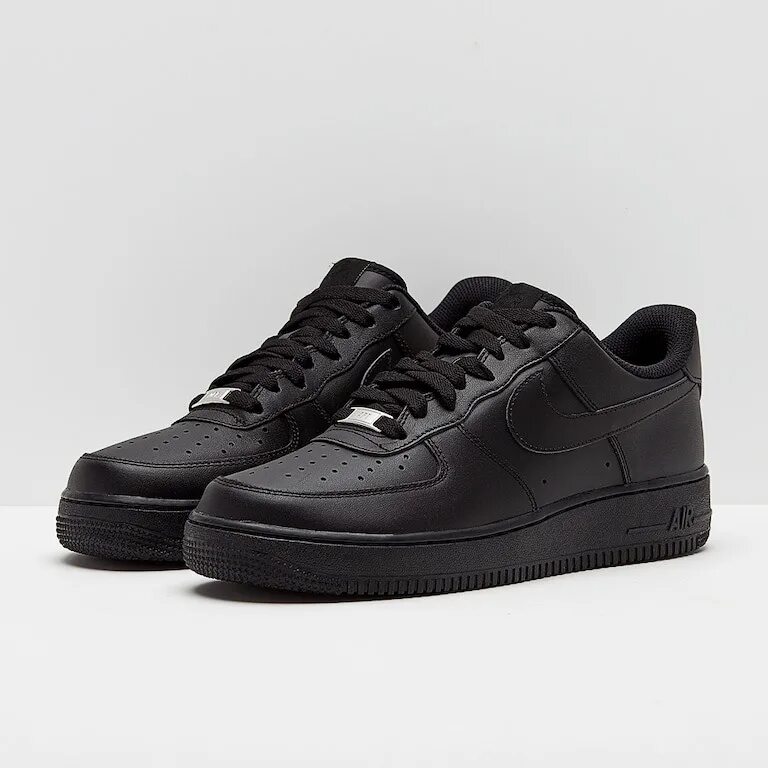 Nike air force 1 07 мужские. Nike Air Force 1 07 Black. Nike Air Force черные. Nike Air Force 1 Black. Nike Air Force 1 черные.