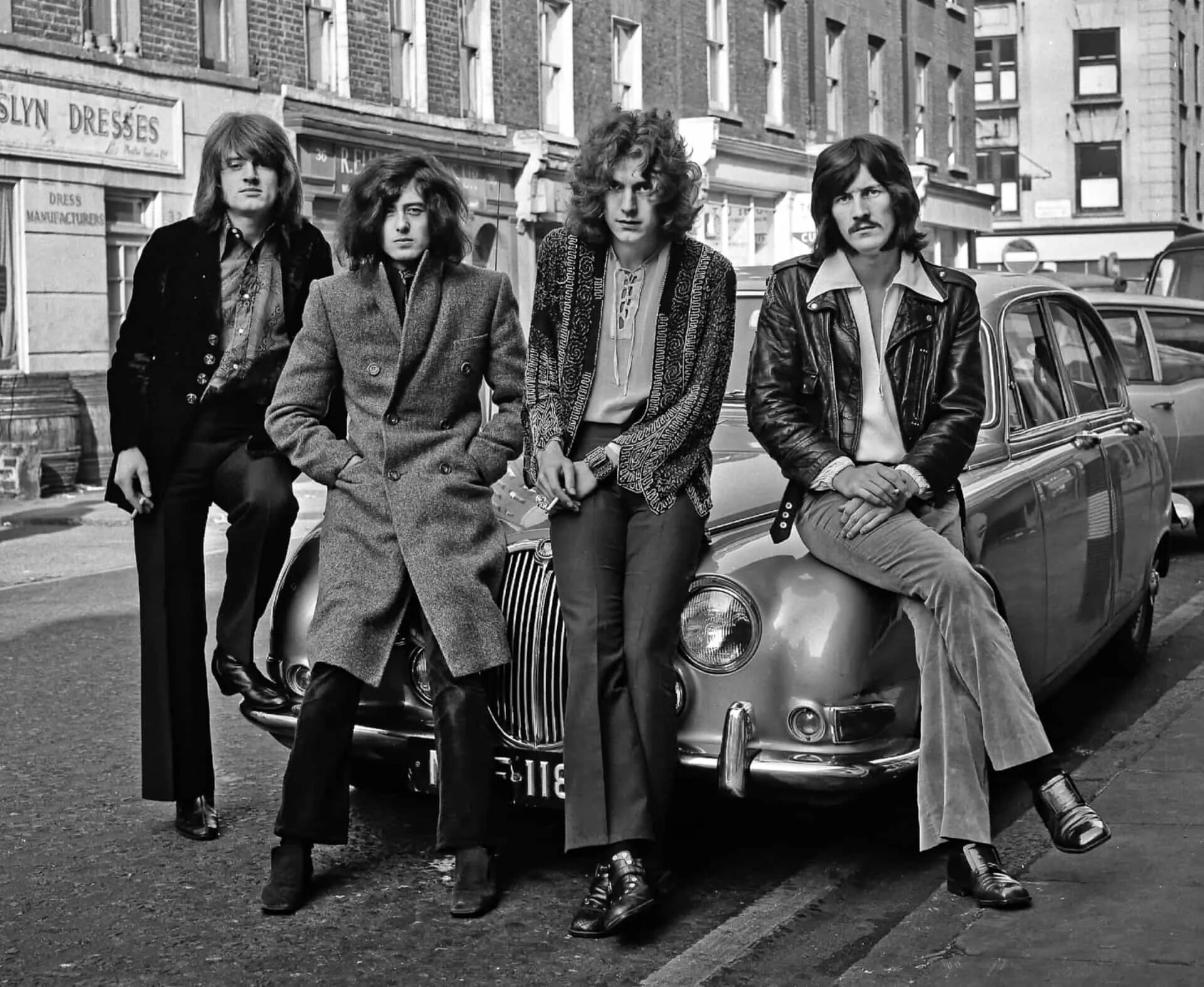 Фотоальбомов best rock hits. Группа квин фото. Лед зеппелин. Рок группа лед зеппелин. Группа aerosmith.