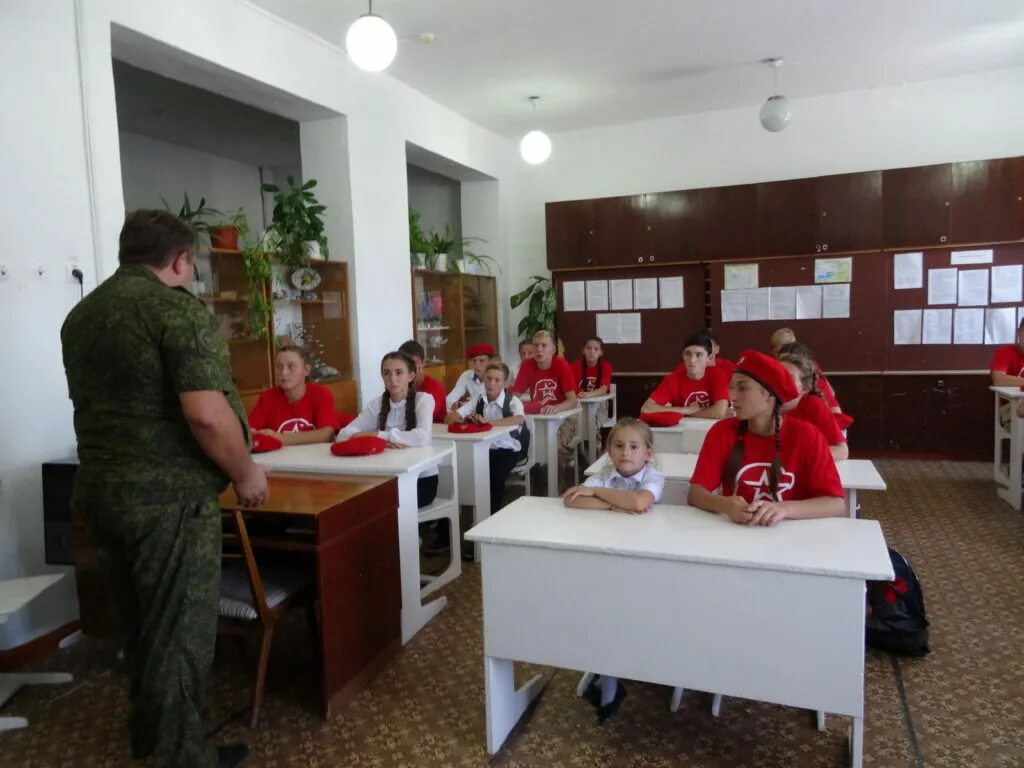 Погода ст александровской кбр майского. Средняя школа ст александровская майский район. Майский район. Погода ст александровской кбр майского. Ст александровская майского района кбр.