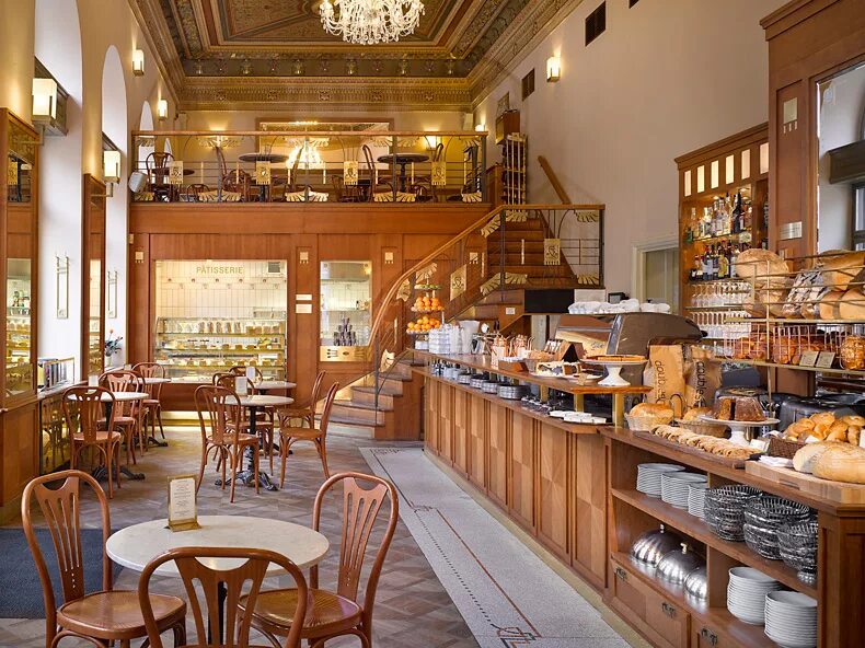 Pictures cafe. Интерьер кафе с настольными играми. Счастье на итальянской интерьер. Кондитерская cafe savoy,. Pictures cafe.