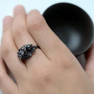 Кольцо из черненого серебра