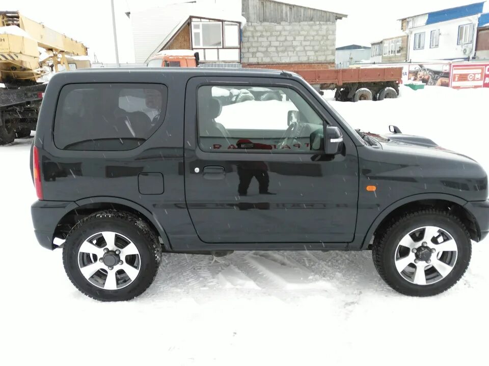 Шноркель сузуки джимни. Suzuki jimny 2003. Suzuki jimny 2000. Jimny 43 1998. Козырек на лобовое стекло сузуки эскудо.