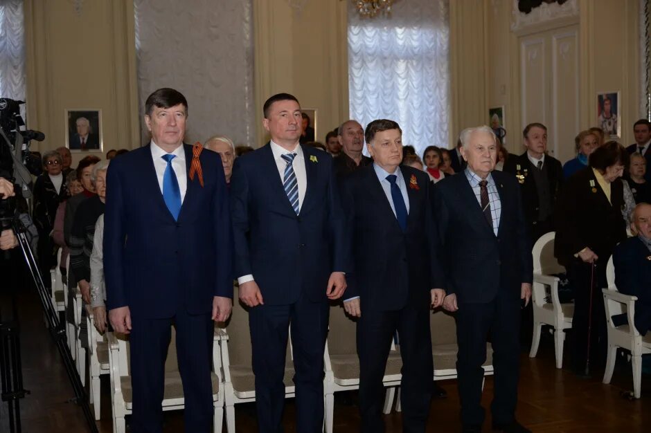 миронов глава красносельского района. жилкомсервис 2 петроградского района генеральный директор. администрация петроградского района корнилова кира. прогулочная зона на набережной карповки. рожь засушить.