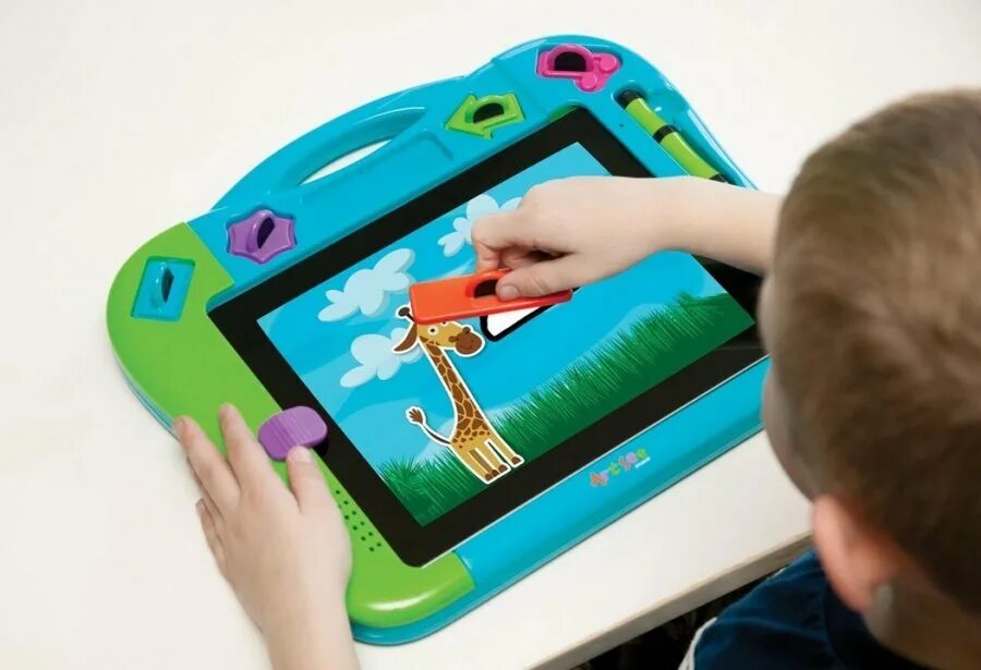 Цветные планшеты. Подставка под планшет WOWWEE 320. Планшет для рисования для детей. Детский игровой планшет. Рисование на детском сенсорном планшете.