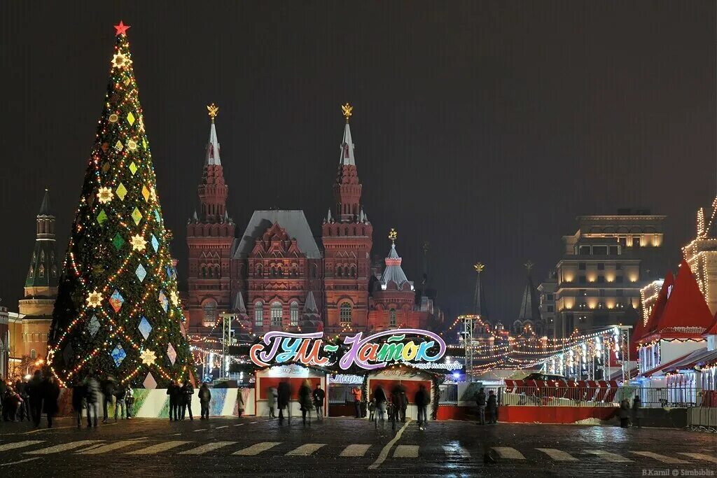 Новогодняя Москва. Елка на красной площади. Новогодняя елка на красной площади. Новогодняя ель на красной площади.