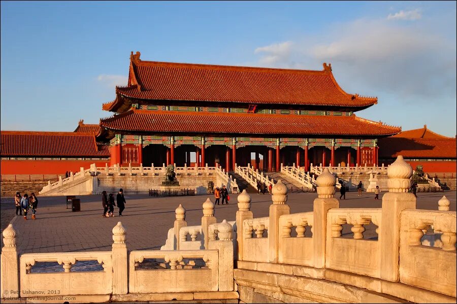 Музей гугун в пекине. Запретный город (дворец гугун) в пекине. Дворец китайского императора, запретный город, пекин. Запретный город гугун в китае. Пекин запретный город императорский дворец.