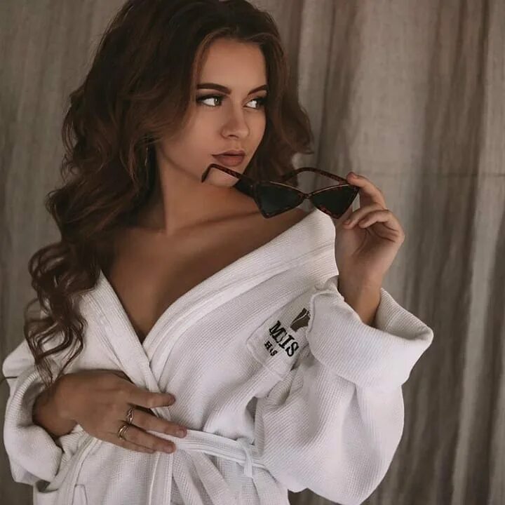 Инстаграмм валерии боу. Валерия БОУ. Амалия Valeria_Bow. Валерия БОУ фото. Валерия БОУ Инстаграм