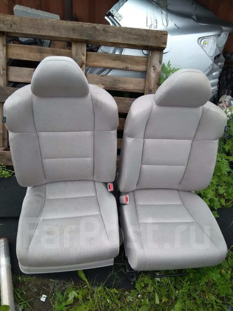 Honda accord салон сзади. Сиденья хонда аккорд 8. Сиденье honda accord. Салон хонда аккорд 8 сиденья. Сиденья honda accord 6.