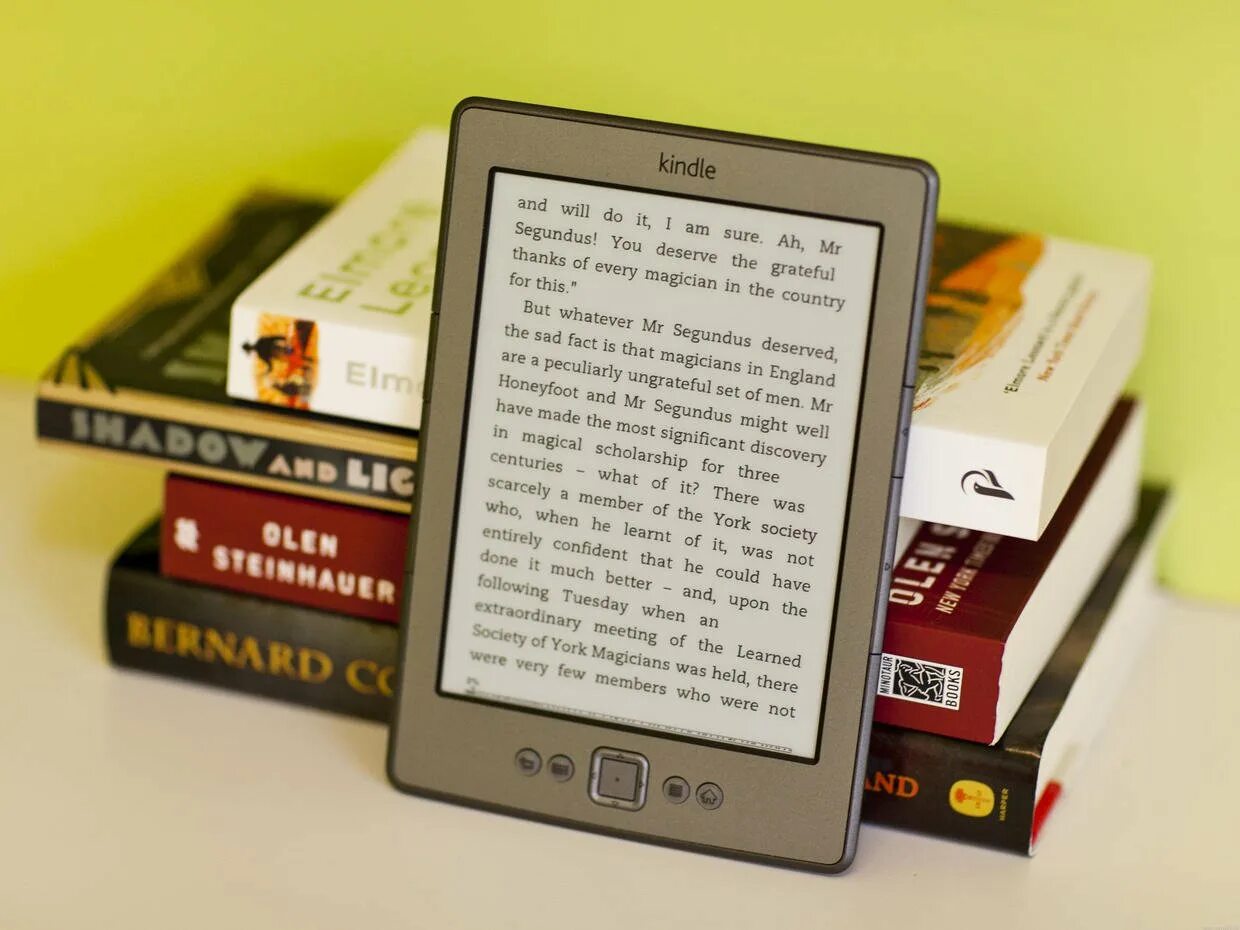 Сравнение электронных книг. Электронная книга. современные книги. читалка для электронных книг. современная электронная книга.