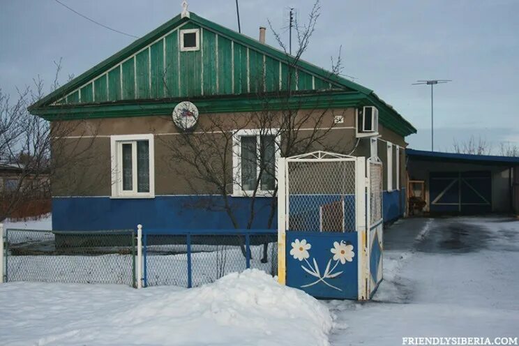 Дом немецкий национальный район. Село Подсосново Алтайский край. Подсосново Алтайский край немецкий национальный район. ННР Алтайский край Подсосново. Озеро Подсосново Алтайский край немецкий национальный.