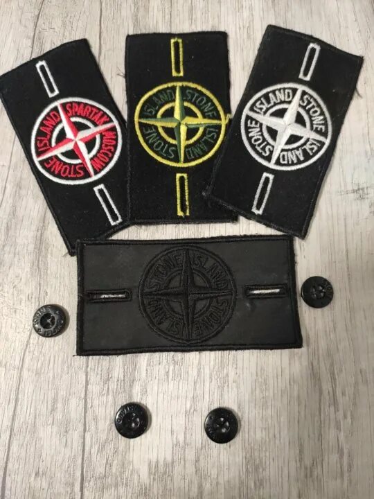 Stone Island патч. Белый патч Stone Island. Черно белый патч Stone Island. Виды патчей Stone Island.