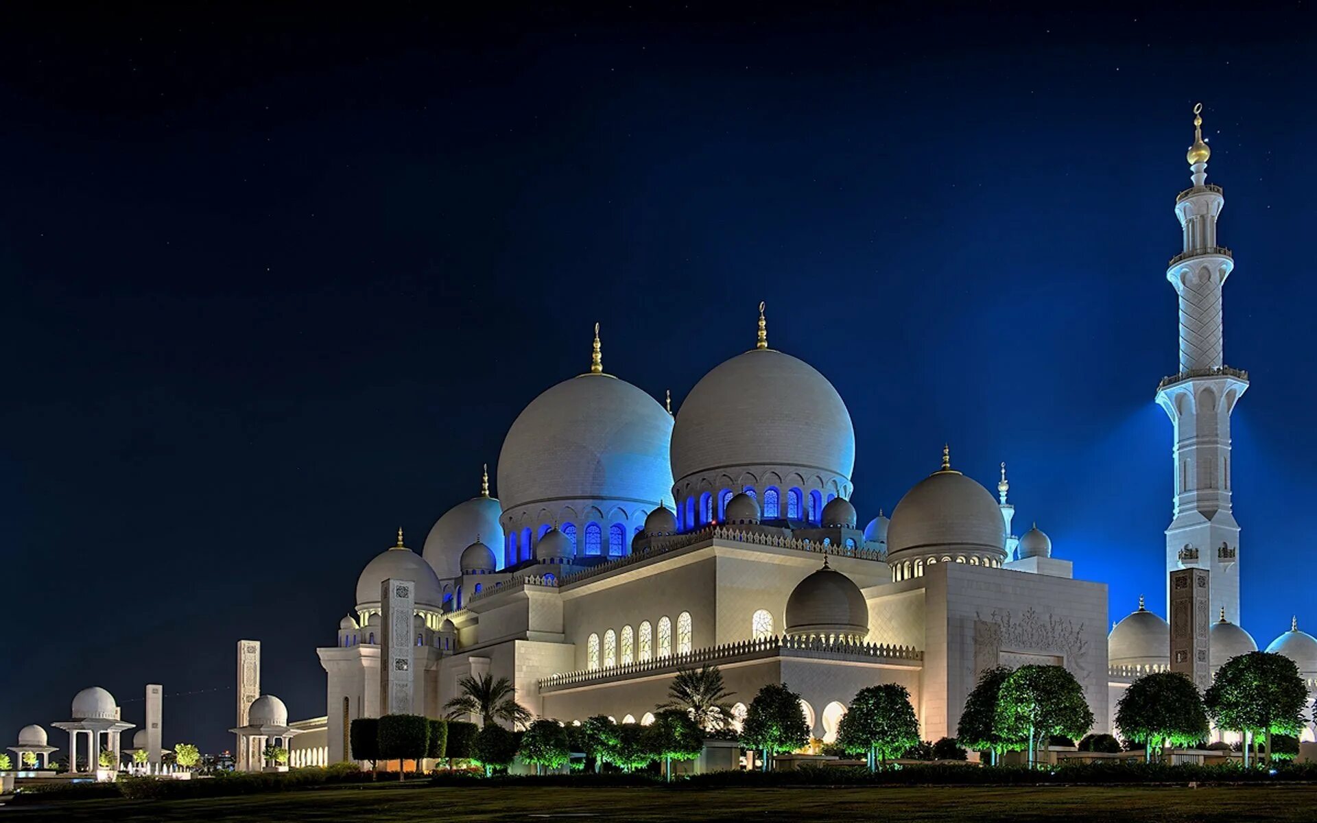 Мусульманский экран. Мечеть шейха Зайда Абу-Даби. Мечеть Grand Mosque Дубай. Мечеть Абу Даби ночью.