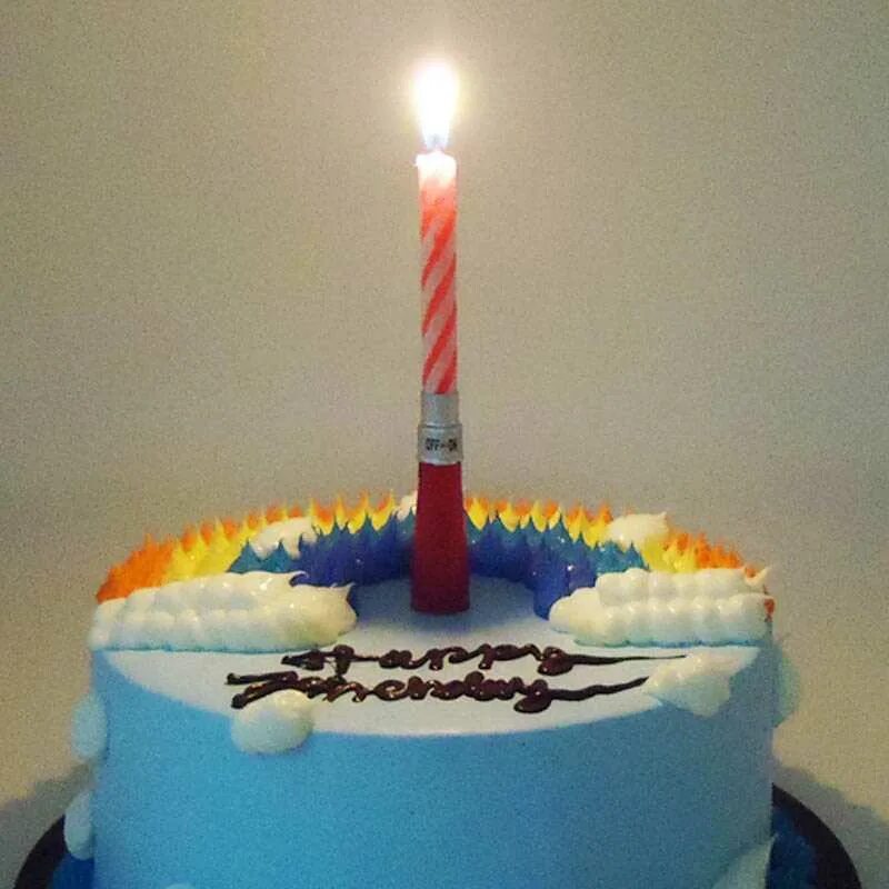 свеча для торта музыкальная тюльпан. свеча фонтан для торта. свеча лотос музыкальная крутящаяся. свечи торт и цветы. поющая свеча на торт.